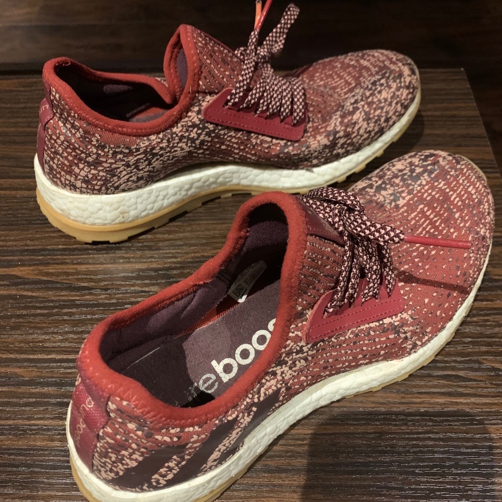Adidas women’s red ultraboost size 7